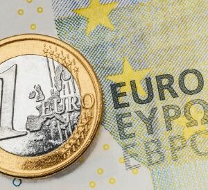 Dona 1€